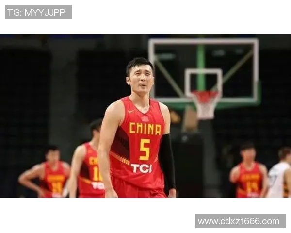 刘炜总算听劝了！重用阿不都起关键作用，末节奇妙换人确保篮板！